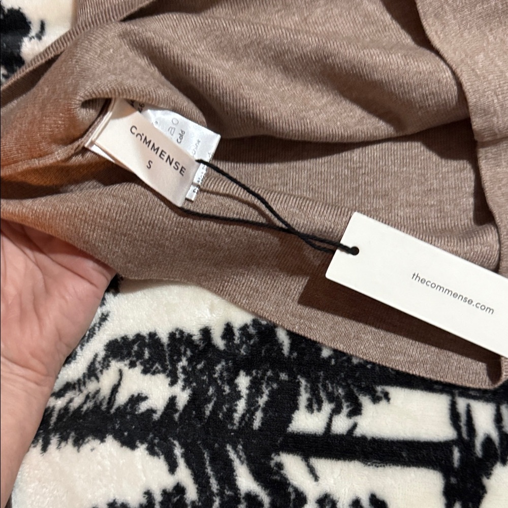 Commense Taupe Knit Sweater - Picture 4 of 6